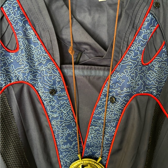Dr. Strange costume 2XL - Picture 6 of 9